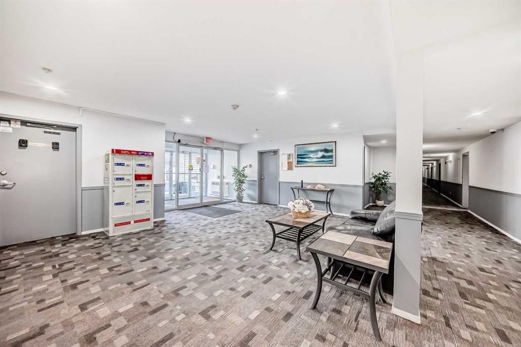 3103-1620 70 Street Se, Calgary, AB - Indoor