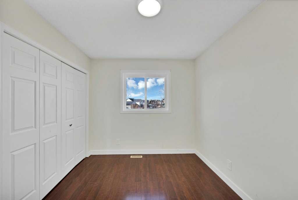 5934 Saddlehorn Drive Ne, Calgary, AB - Indoor Photo Showing Other Room