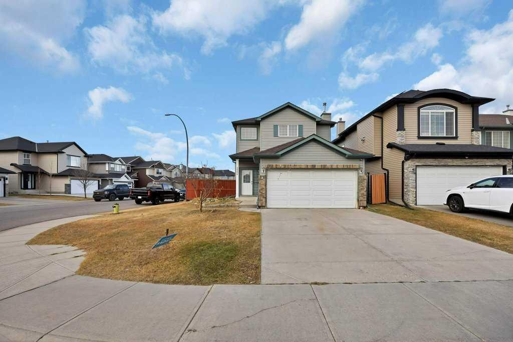 5934 Saddlehorn Drive Ne, Calgary, AB - Outdoor With Facade