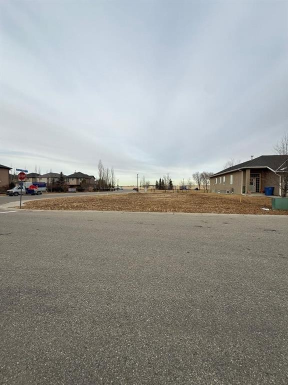 567 East Lakeview Place, Chestermere, AB