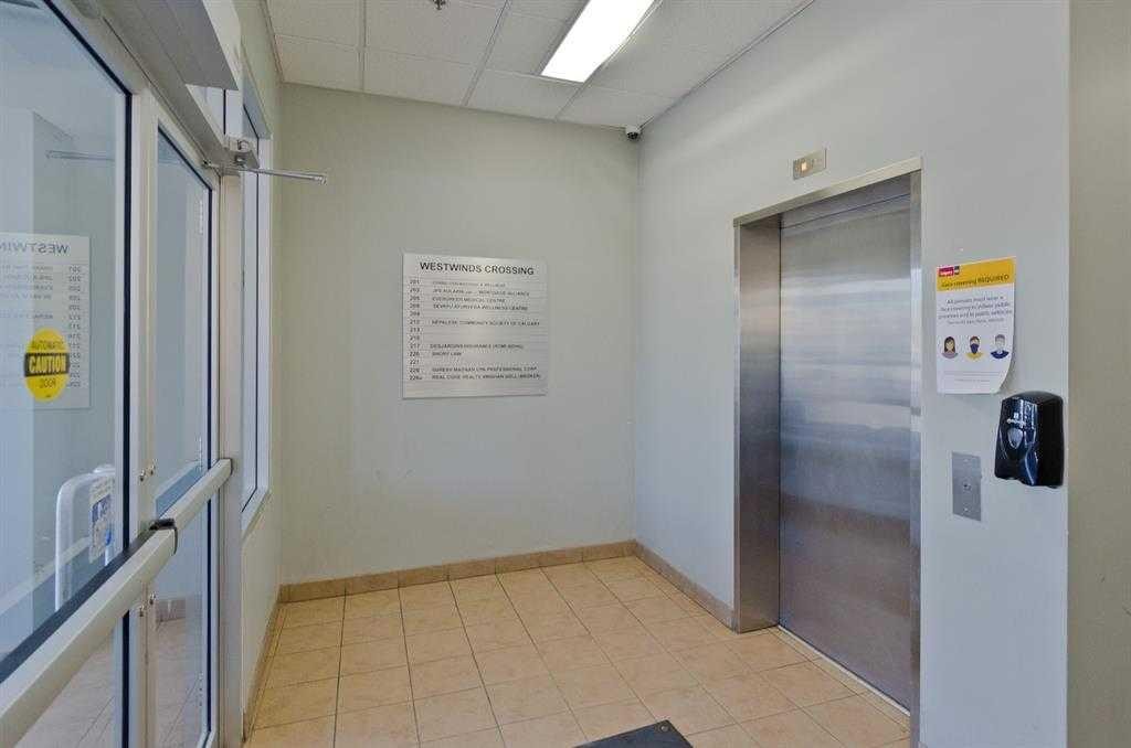 205-4851 Westwinds Drive Ne, Calgary, AB