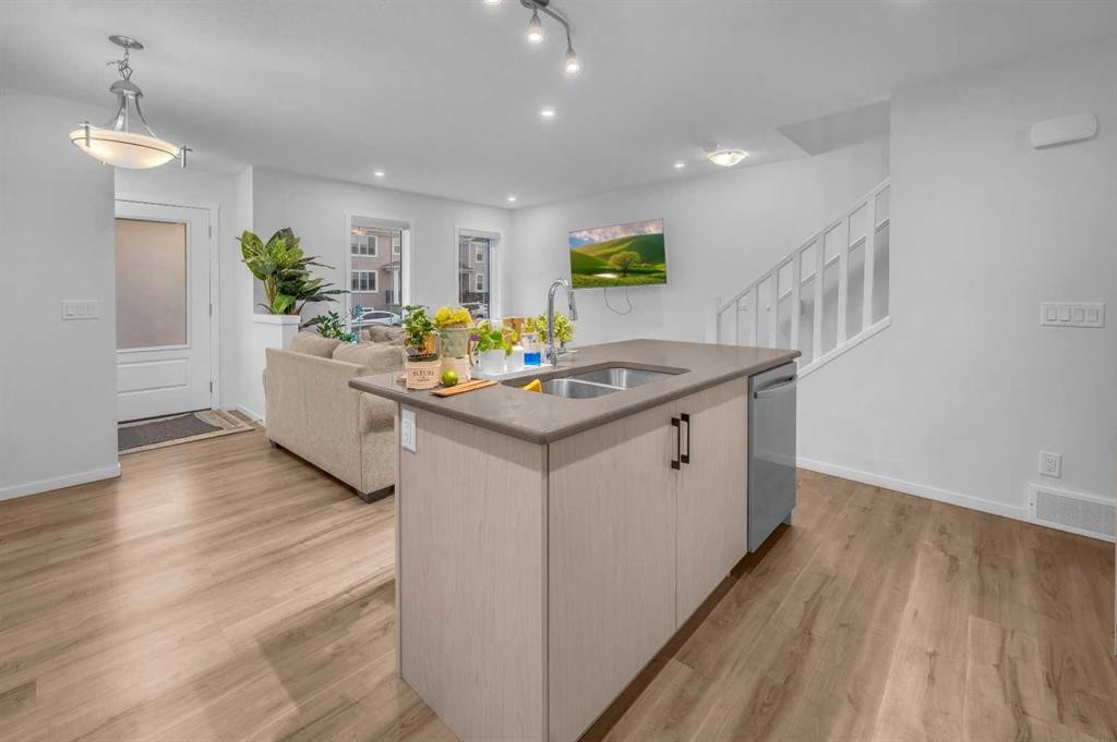 8925 Cityscape Drive Ne, Calgary, AB - Indoor Photo Showing Kitchen With Double Sink