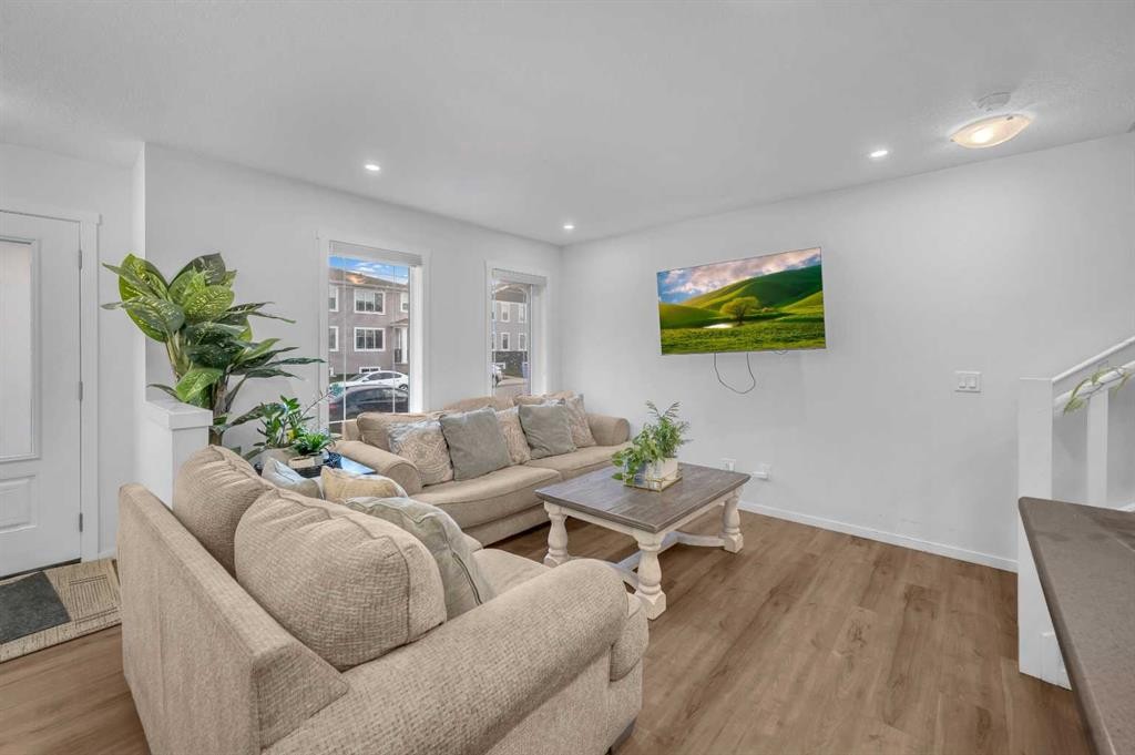 8925 Cityscape Drive Ne, Calgary, AB - Indoor Photo Showing Living Room