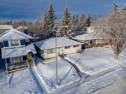 3519 40 Street SW Calgary, AB T3E 3K3