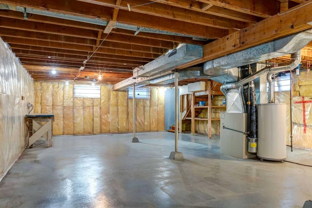 3519 40 Street Sw, Calgary, AB - Indoor Photo Showing Basement