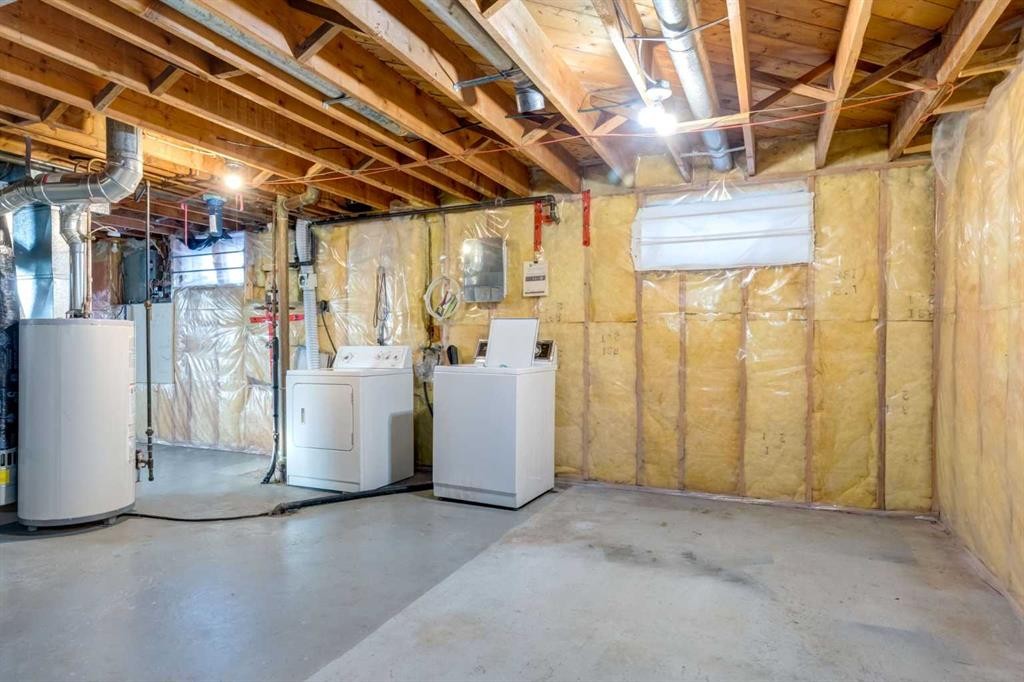 3519 40 Street Sw, Calgary, AB - Indoor