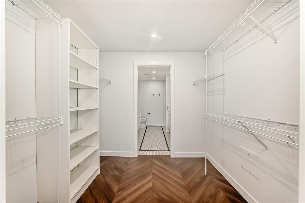 410-8505 Broadcast Avenue Sw, Calgary, AB - Indoor With Storage