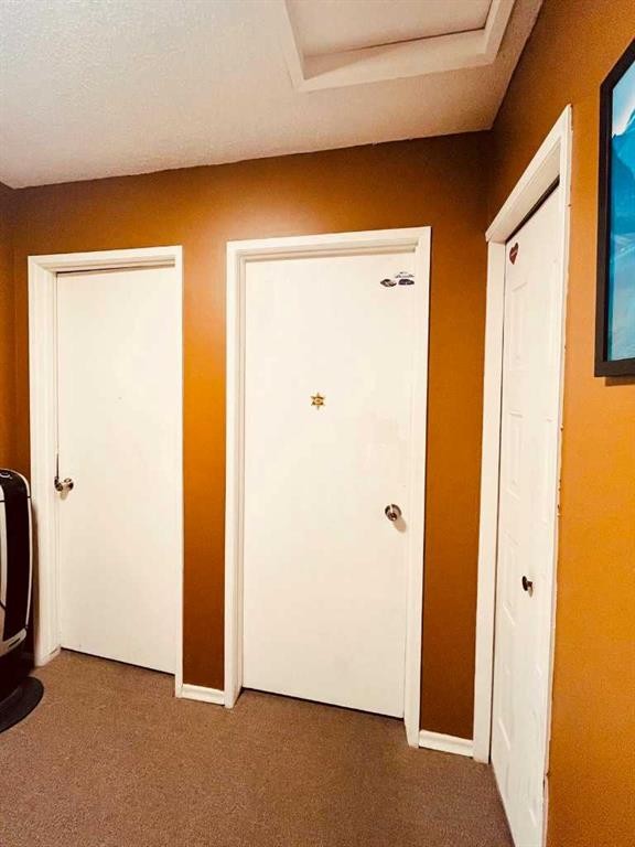 5625 Templehill Road Ne, Calgary, AB - Indoor Photo Showing Other Room