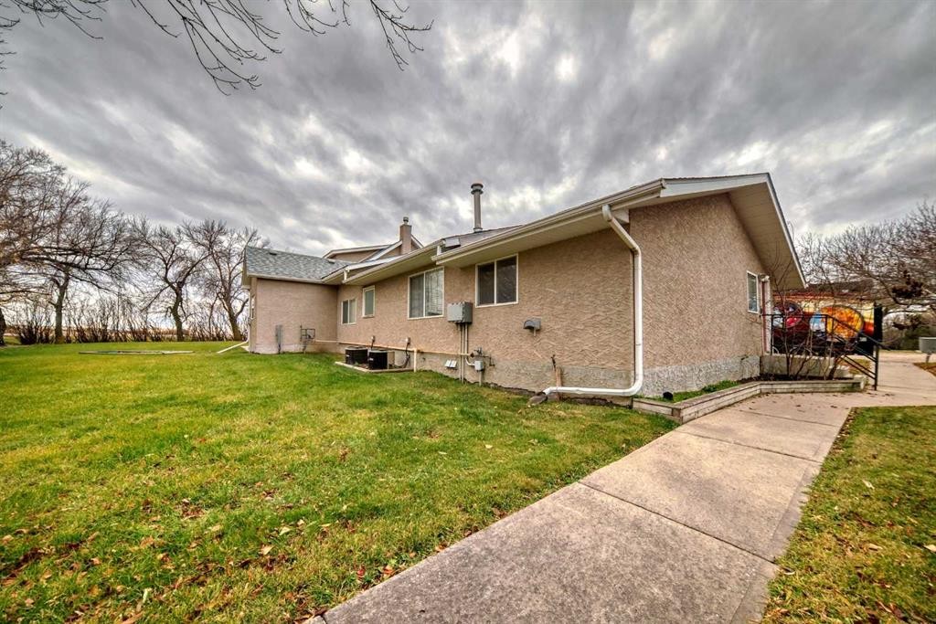 Township Road 240, Rural Wheatland County, AB