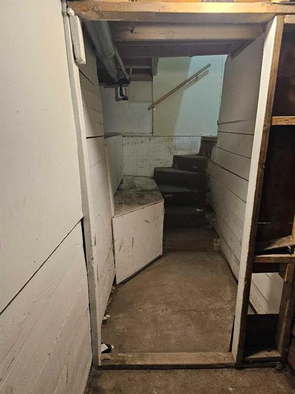 1522 11 Avenue Sw, Calgary, AB - Indoor