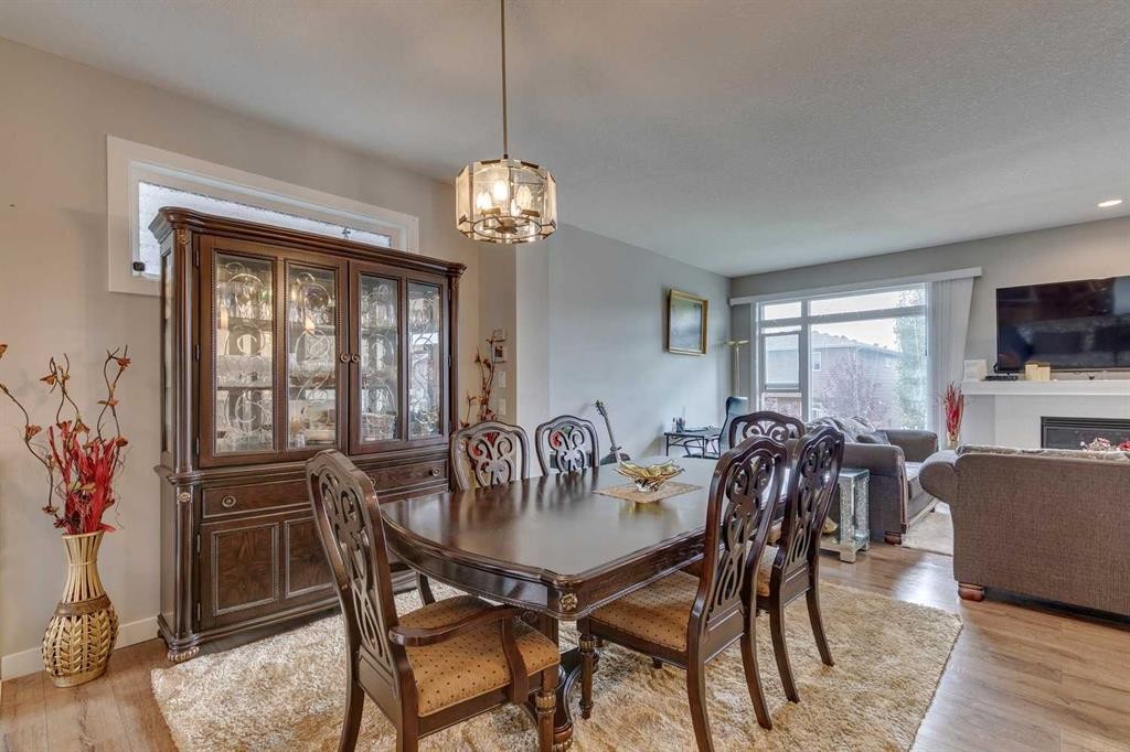 228 Sage Bluff Drive Nw, Calgary, AB - Indoor Photo Showing Dining Room