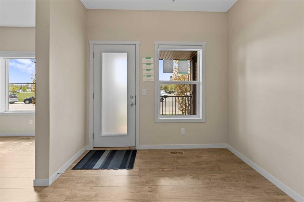 81 Copperpond Landing Se, Calgary, AB - Indoor Photo Showing Other Room