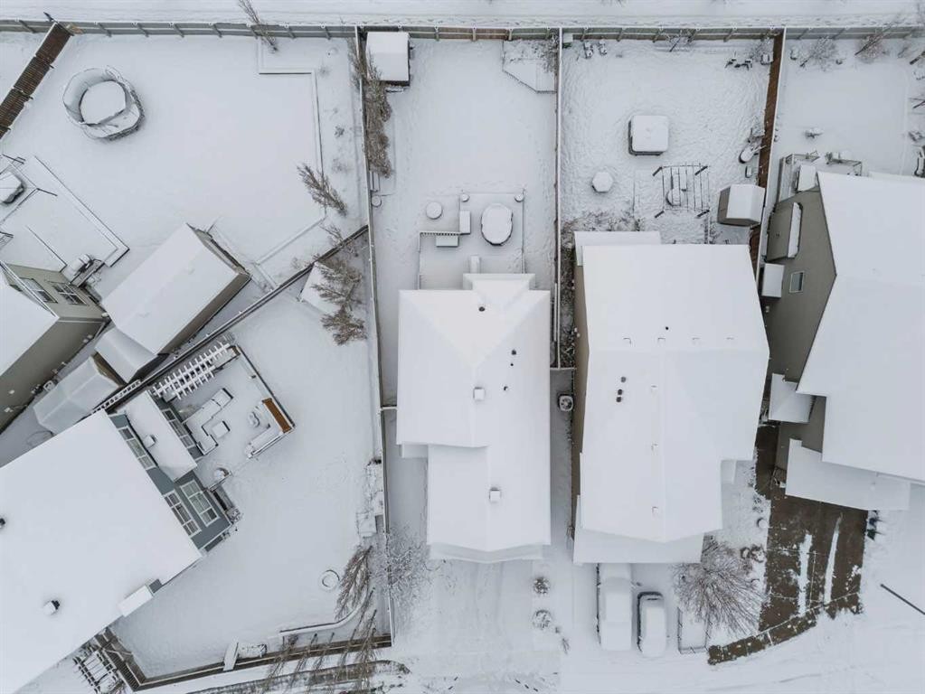 715 Copperpond Circle Se, Calgary, AB - Outdoor