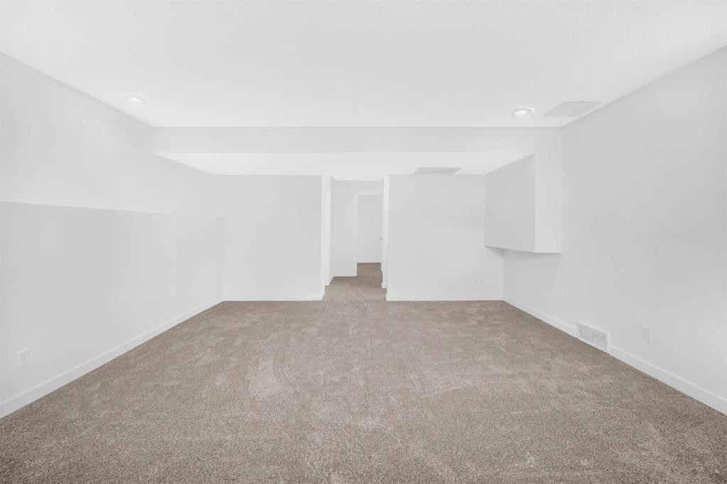 16218 Shawbrooke Road Sw, Calgary, AB - Indoor