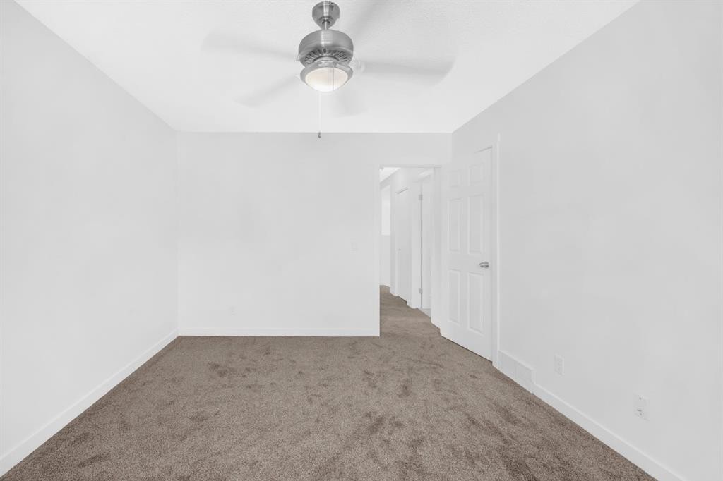 16218 Shawbrooke Road Sw, Calgary, AB - Indoor Photo Showing Other Room