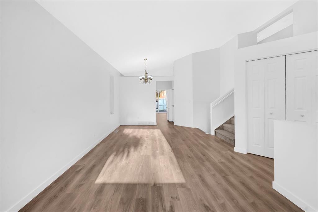 16218 Shawbrooke Road Sw, Calgary, AB - Indoor Photo Showing Other Room