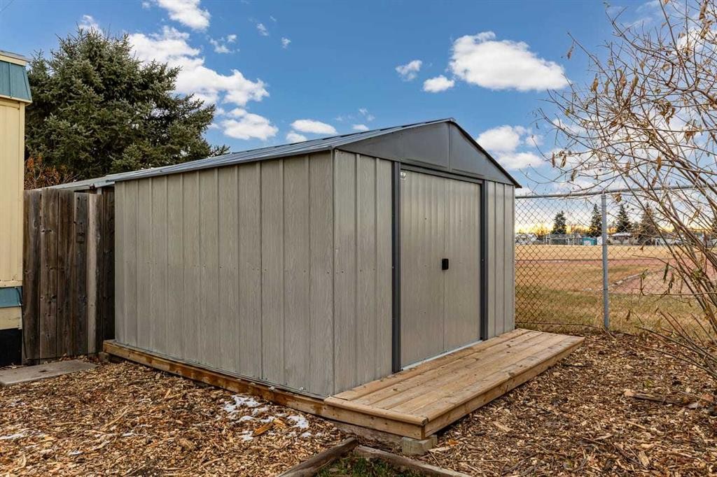 113 Sunset Way Ne, High River, AB