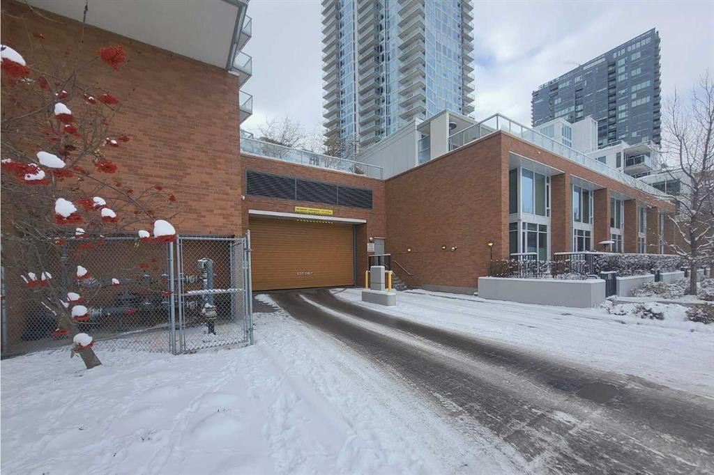 1903-519 Riverfront Avenue Se, Calgary, AB - Outdoor