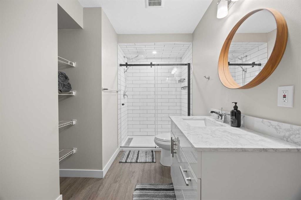 80 Wolf Gate, Okotoks, AB