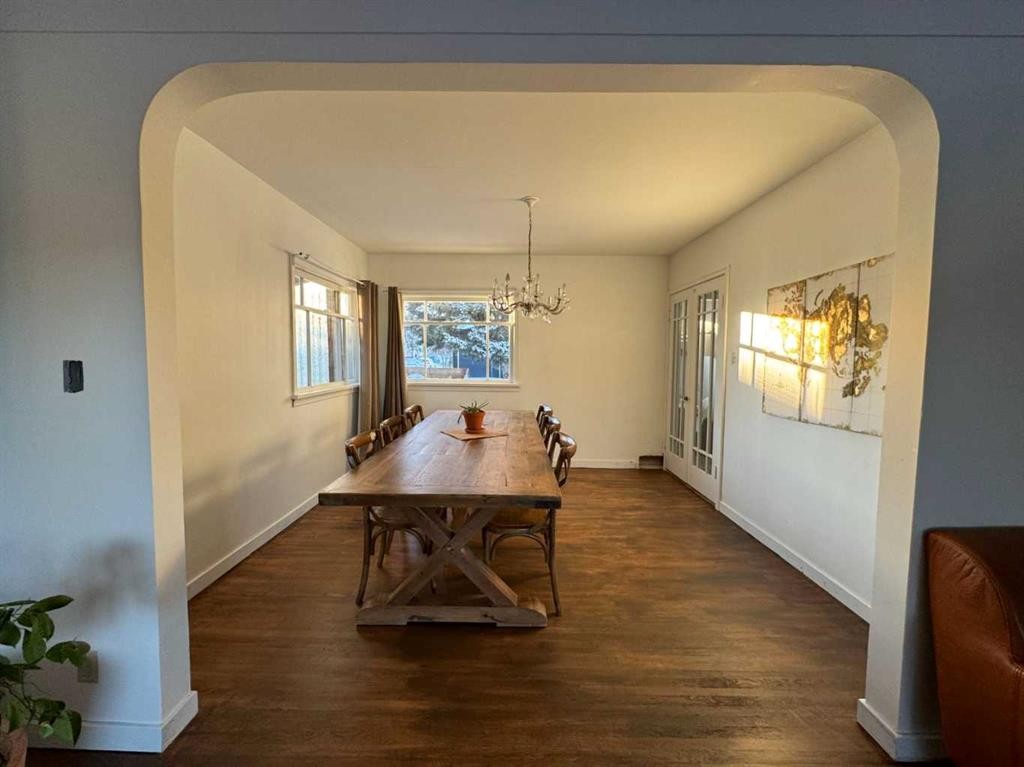 2912 21 Avenue Sw, Calgary, AB - Indoor