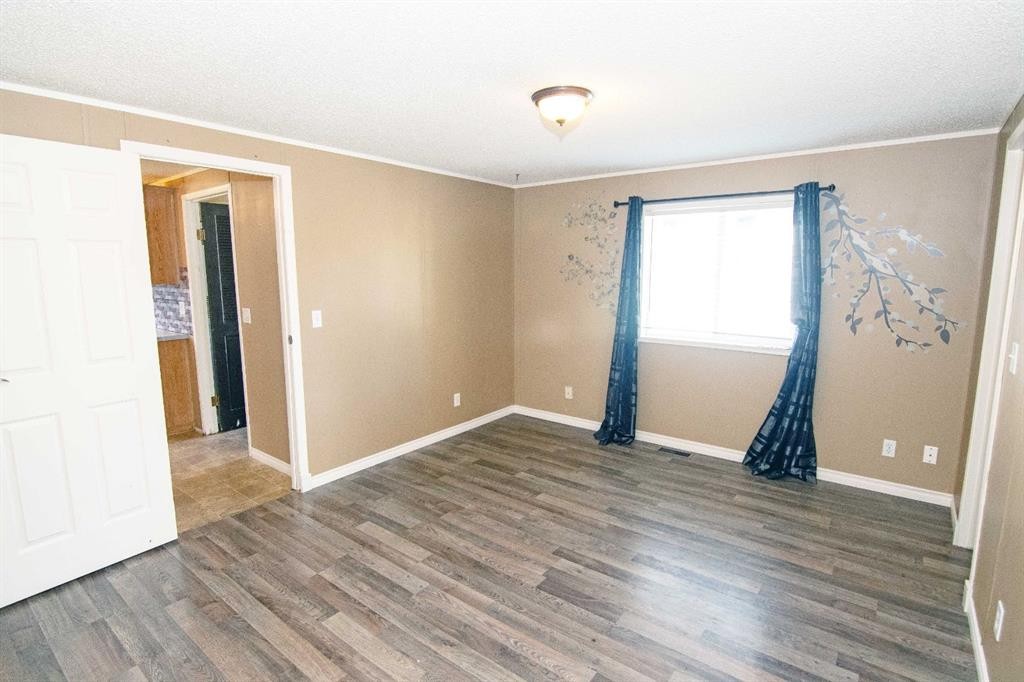 10 Westmount Drive, Cayley, AB - Indoor Photo Showing Other Room