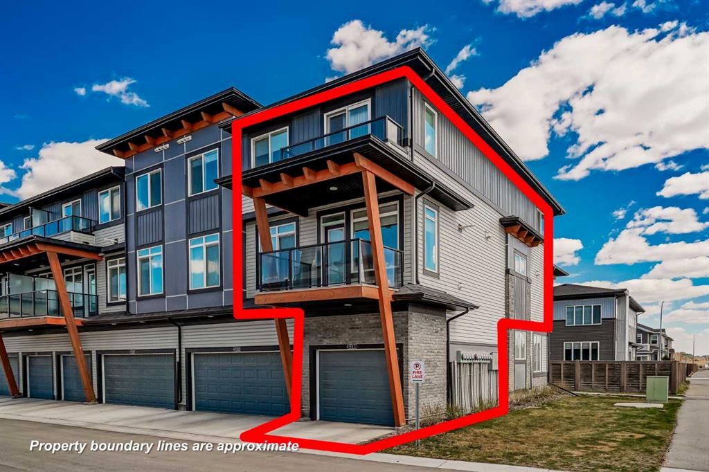 511-10060 46 Street Ne, Calgary, AB - Outdoor With Balcony