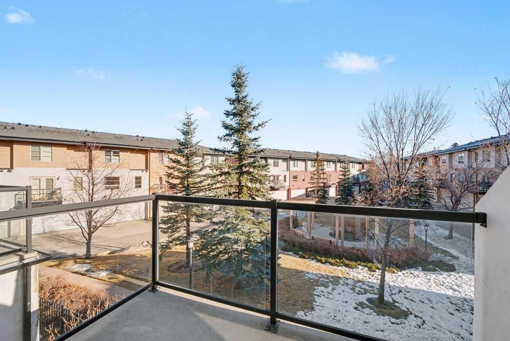 14 Aspen Hills Terrace Sw, Calgary, AB - Outdoor With Balcony