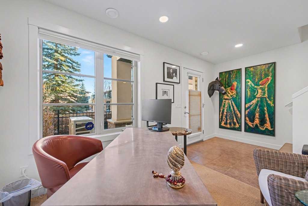 14 Aspen Hills Terrace Sw, Calgary, AB - Indoor