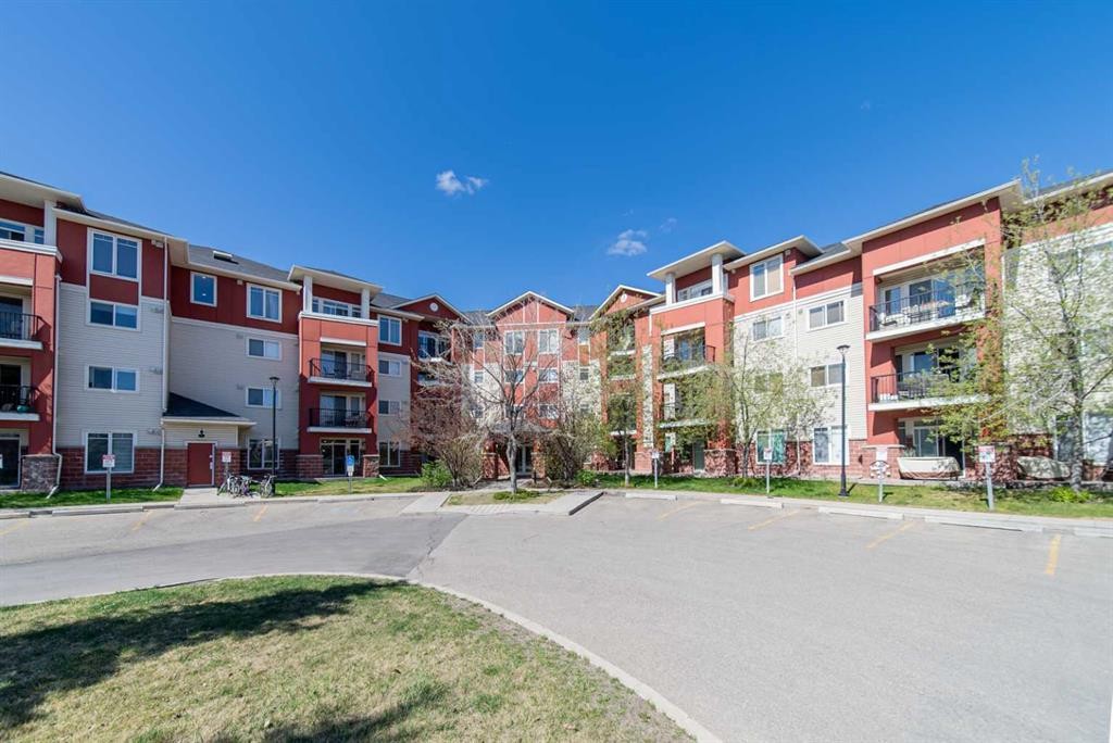 114-156 Country Village Circle Ne, Calgary, AB - Outdoor With Facade
