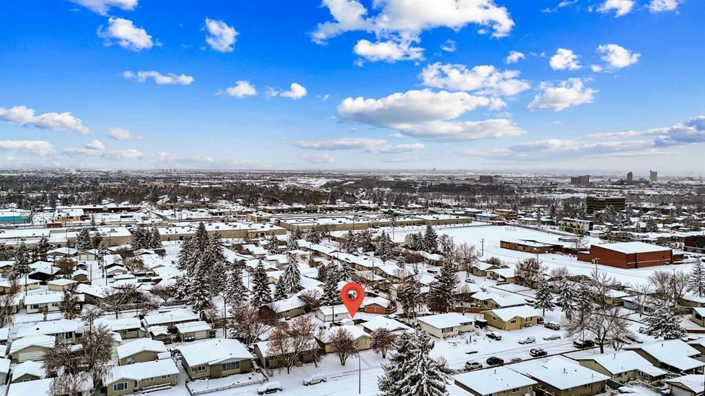 1436 Robson Crescent Se, Calgary, AB - Outdoor With View