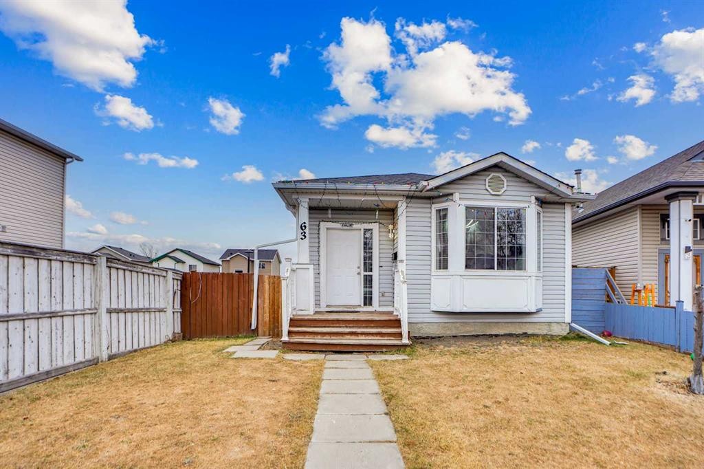 63 Martinbrook Road Ne, Calgary, AB - Outdoor