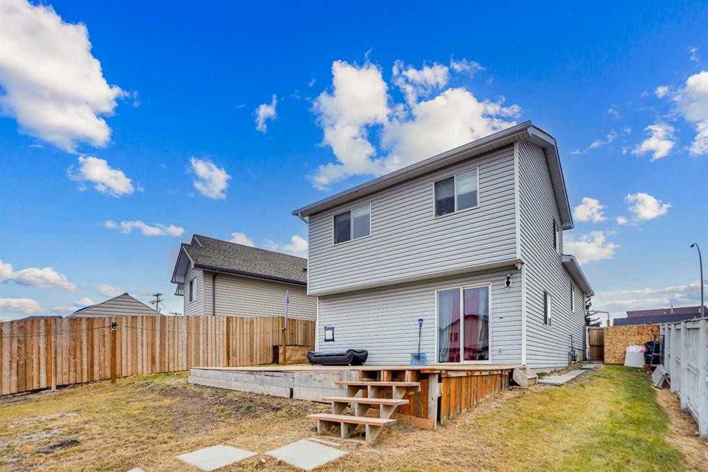 63 Martinbrook Road Ne, Calgary, AB - Outdoor