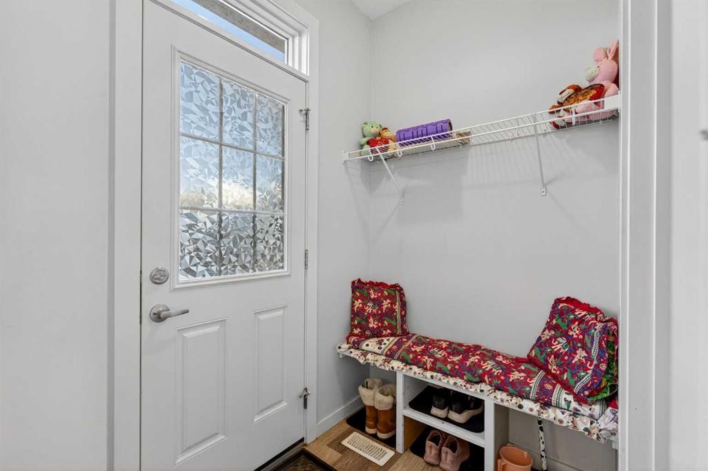 18 Savanna Drive Ne, Calgary, AB - Indoor