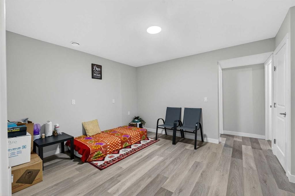 18 Savanna Drive Ne, Calgary, AB - Indoor