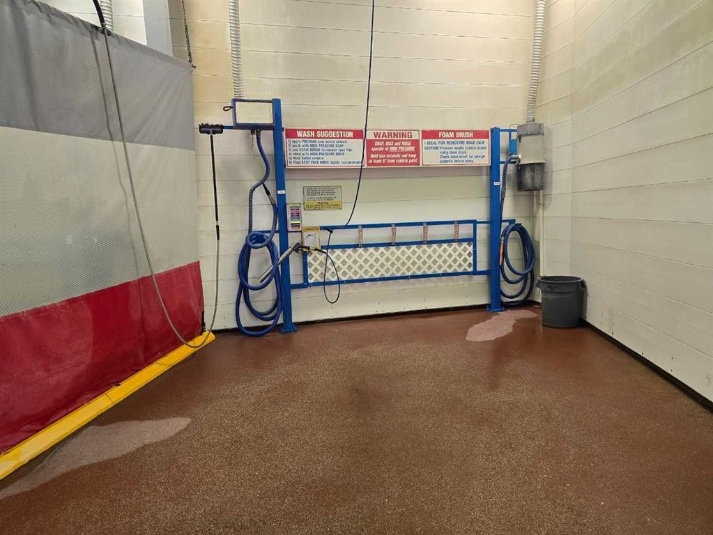 4515 52 Avenue, Red Deer, AB