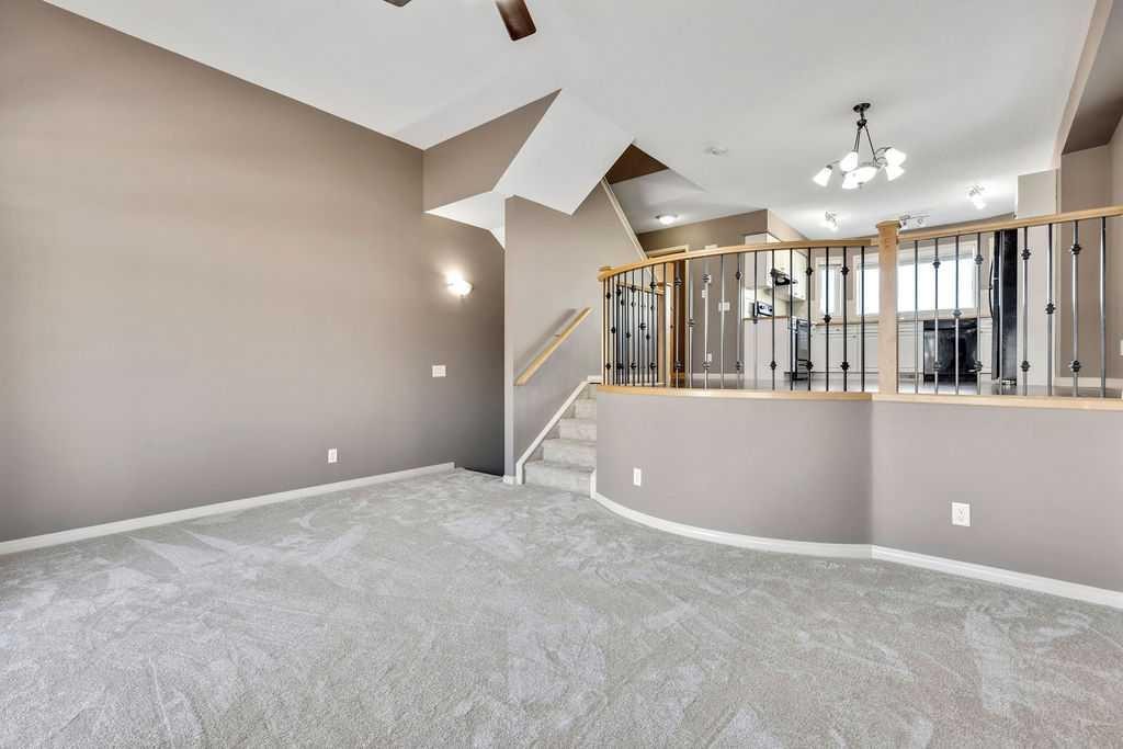 331 Strathcona Circle, Strathmore, AB - Indoor Photo Showing Other Room