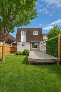 7634 24A Street Se, Calgary, AB - Outdoor