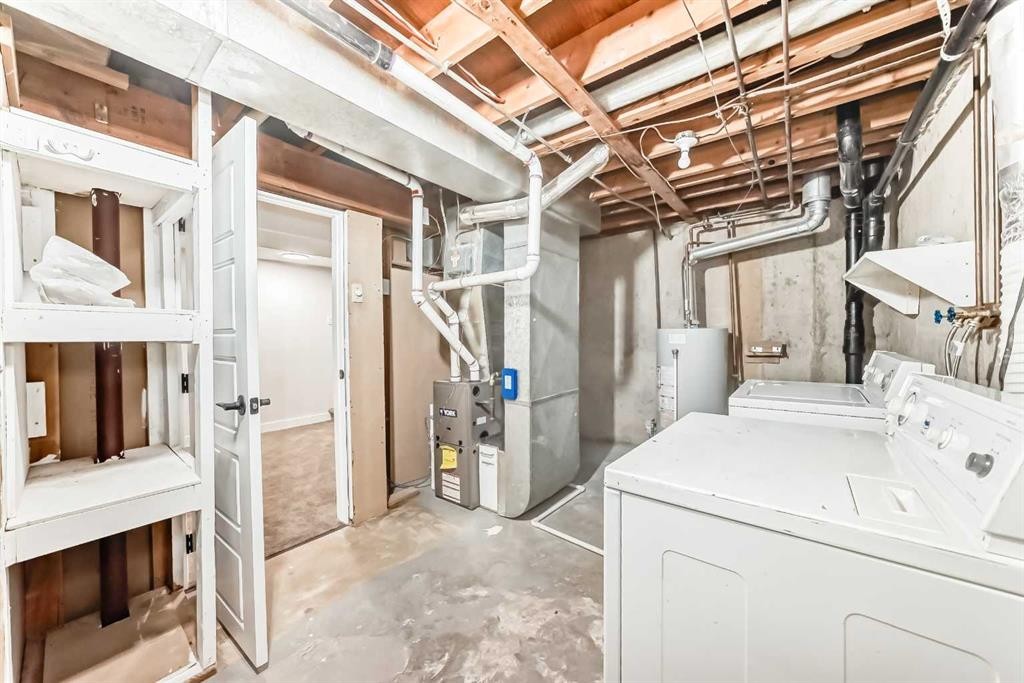 7634 24A Street Se, Calgary, AB - Indoor