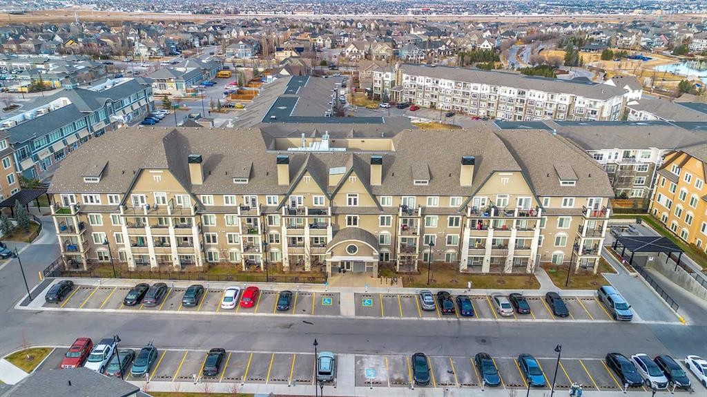 318-20 Mahogany Mews Se, Calgary, AB - Outdoor With View