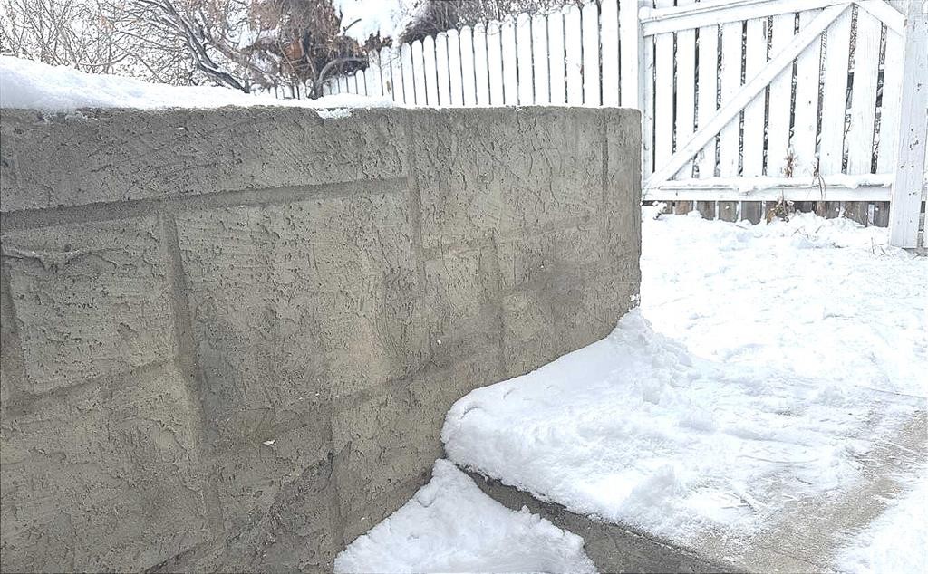 6111 26 Avenue Ne, Calgary, AB - Outdoor