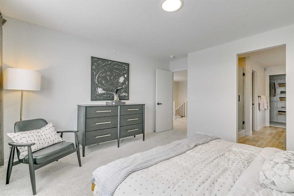 227 Lucas Common Nw, Calgary, AB - Indoor Photo Showing Bedroom