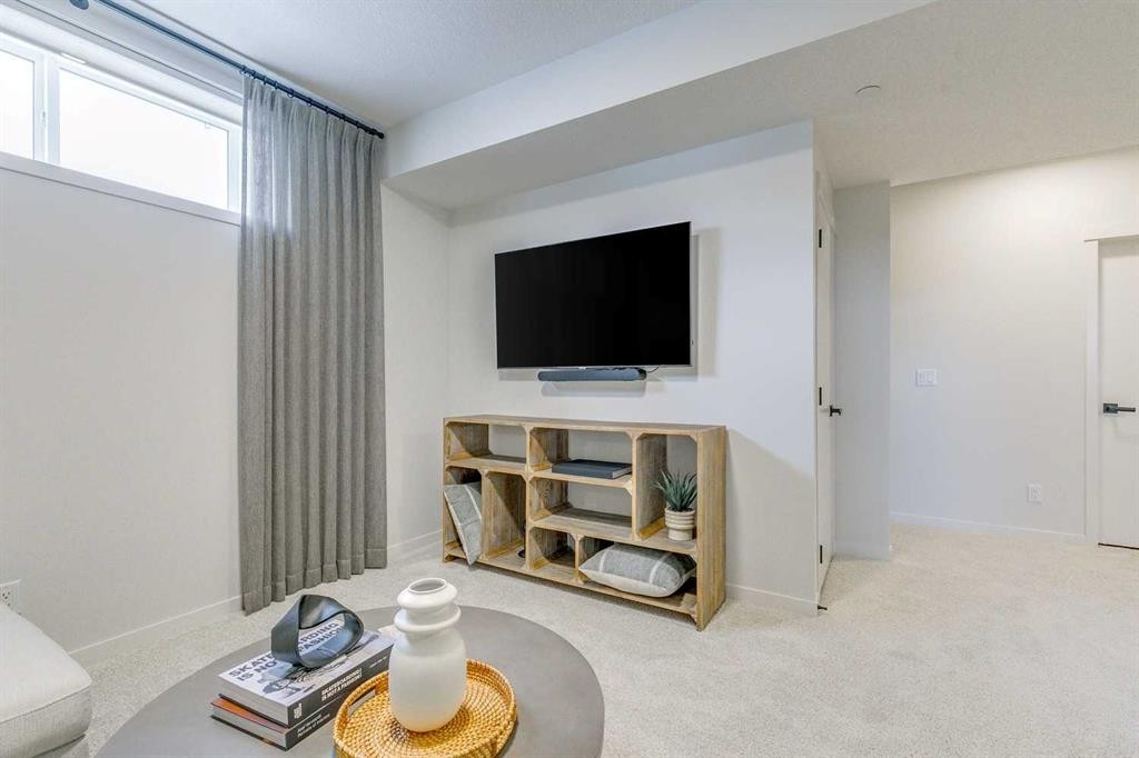 227 Lucas Common Nw, Calgary, AB - Indoor