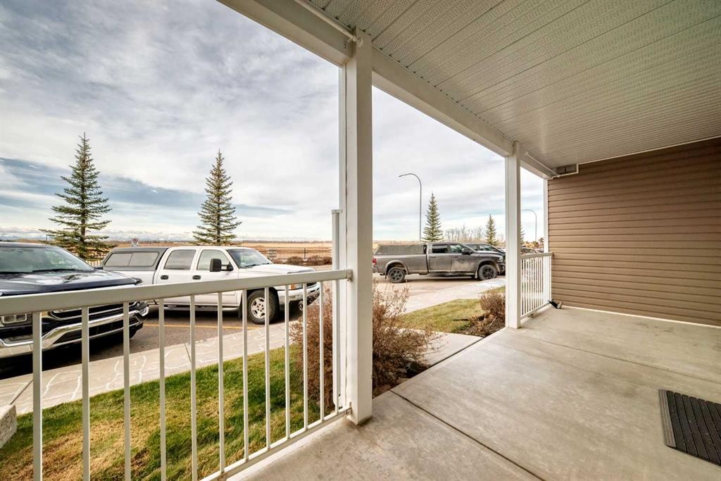 415 Sunrise Terrace Ne, High River, AB - Outdoor With Deck Patio Veranda With Exterior