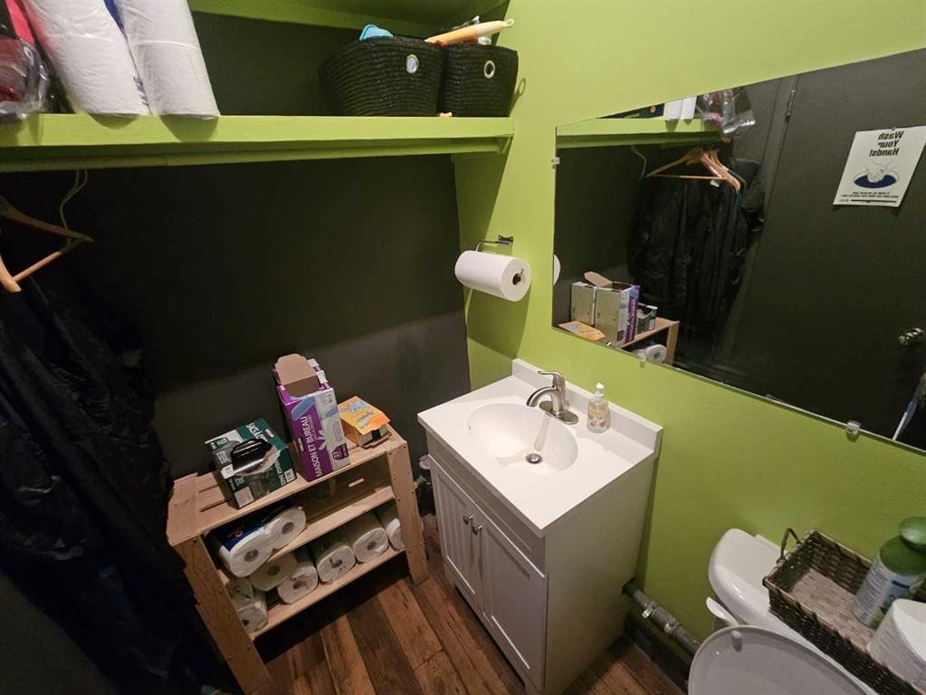 724 23 Street North, Lethbridge, AB