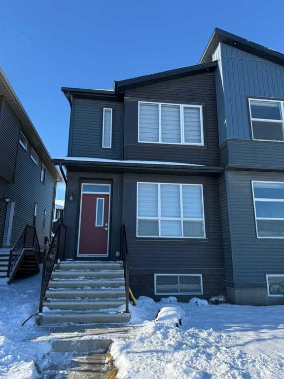 15 Edith Passage Nw, Calgary, AB - Outdoor