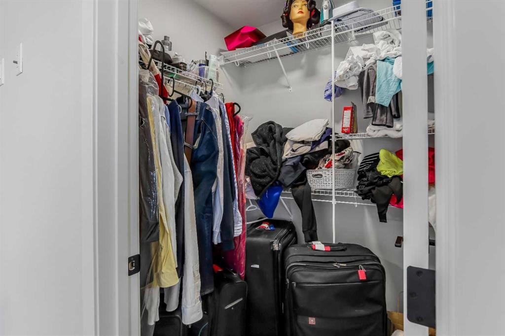 15 Edith Passage Nw, Calgary, AB - Indoor With Storage