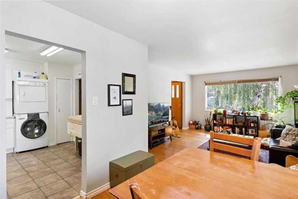 479 Northmount Drive Nw, Calgary, AB - Indoor