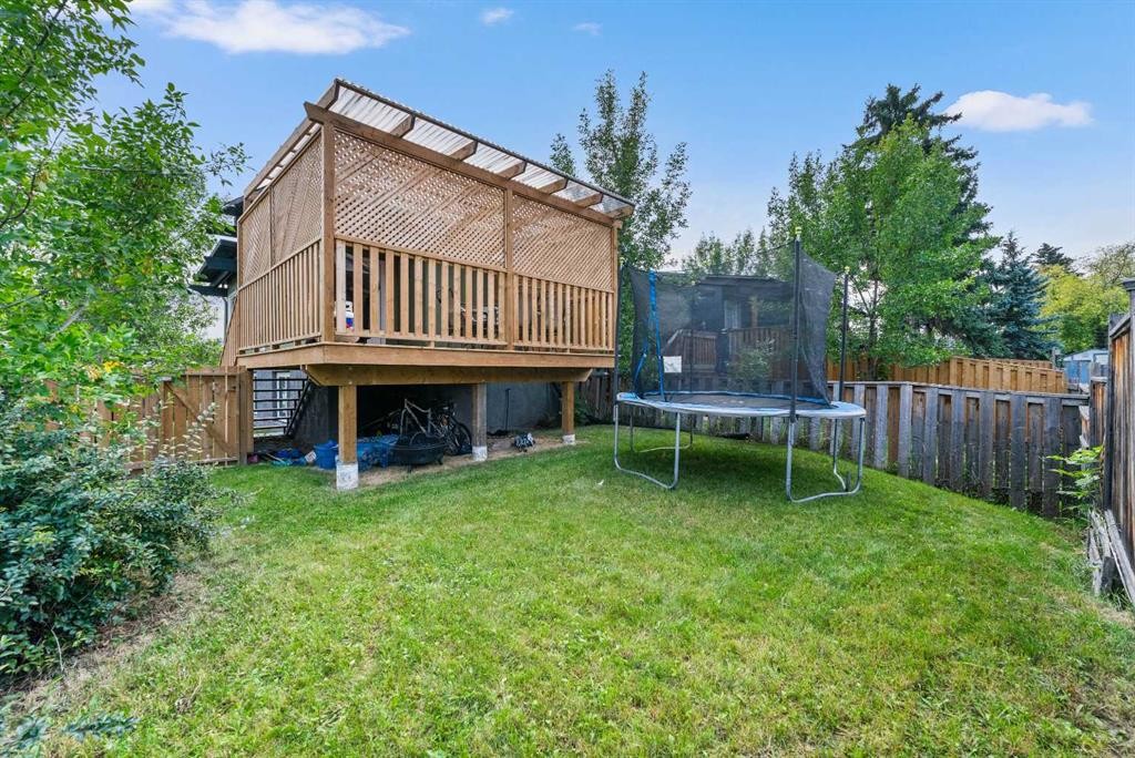 615 Sabrina Road Sw, Calgary, AB - Outdoor With Deck Patio Veranda