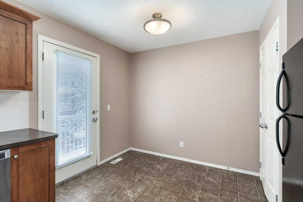 1102 Prairie Sound Circle Nw, High River, AB - Indoor Photo Showing Other Room