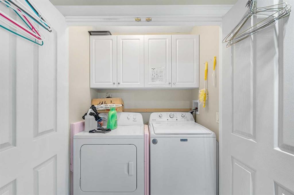 541 Highwood Drive, Longview, AB - Indoor Photo Showing Laundry Room